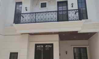 dijual rumah rangkapan jaya baru depok