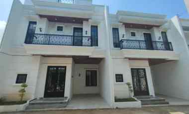 dijual rumah rangkapan jaya baru depok