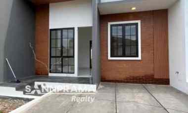 Rumah Baru Dijual dalam Mini Cluster dekat dengan Gerbang Tol Sawangan