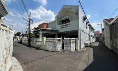 dijual rumah rawamangun