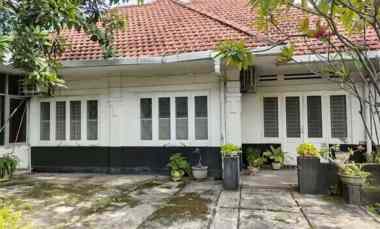 dijual rumah raya ambengan