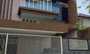 dijual rumah raya greenwood golf araya