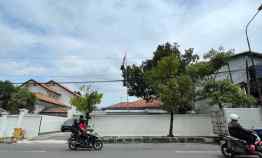 Termurah Rumah Usaha di Nol Jalan Raya Jemursari Surabaya
