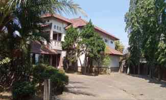 Mewah Konsep Villa Nol Jalan Raya Parelegi Lawang, dekat Bakpao Telo
