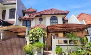 Rumah 2 Lantai Raya Purimas Jalan Kembar 20 meter dekat MERR, Rungkut