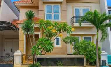 dijual rumah regency 21