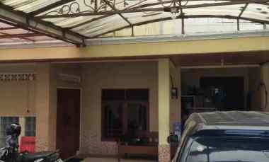dijual rumah rempoa ciputat