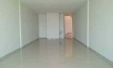 dijual rumah royal crown