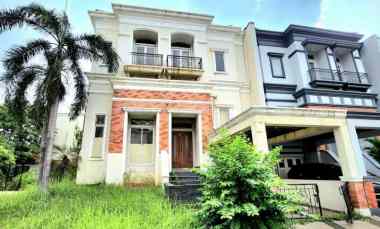 dijual rumah royal gading mansion