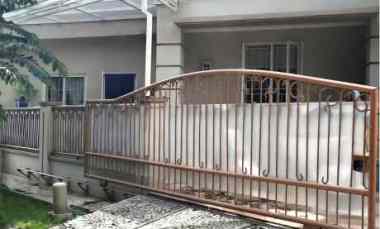 dijual rumah royal residence