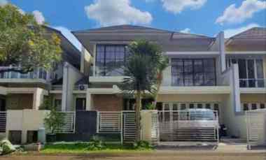 dijual rumah royal residence