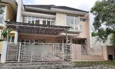 dijual rumah royal residence