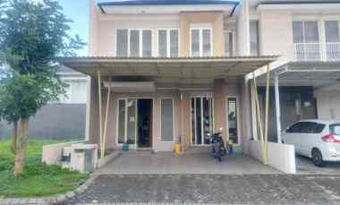 dijual rumah royal residence surabaya