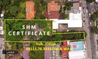 Rumah Depok jl Kartini LT 2304 m2, LB 355 m2, Pinggir Jalan Raya