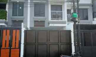 Rumah Kwitang 2 Lantai, LT 53 m2, LB 86 m2, New, Jalan Besar 3 Mobil