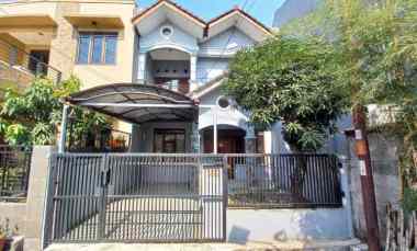 dijual rumah rumah murah komplek puri