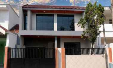 dijual rumah rumah nginden intan