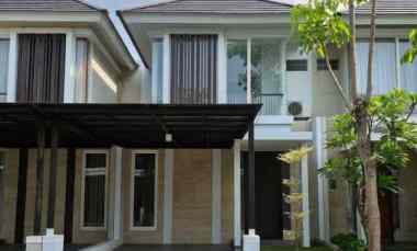 Rumah Northwest Park Citraland Surabaya Barat 3Lantai Semifurnish