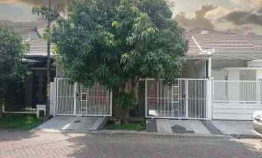 Rumah Purimas Surabaya Timur Boulevard Strategis Siap Huni