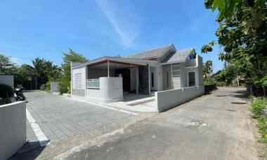 dijual rumah rumah ramayana asri 1