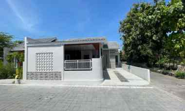 dijual rumah rumah ramayana asri 1