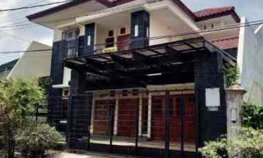 dijual rumah rungkut