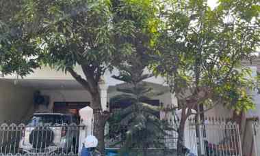dijual rumah rungkut