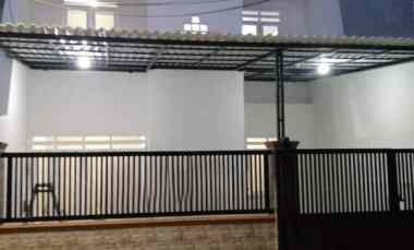 dijual rumah rungkut asri