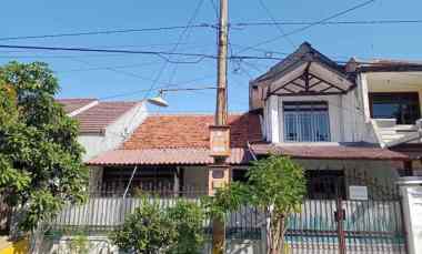 dijual rumah rungkut asri