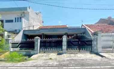 Rumah Siap Huni di Rungkut Asri, Rungkut, dengan LT 200 M