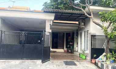 dijual rumah rungkut asri