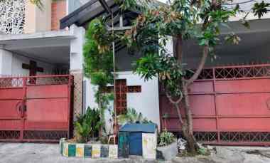 dijual rumah rungkut barata