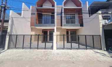 gambar dijual rumah rungkut mapan