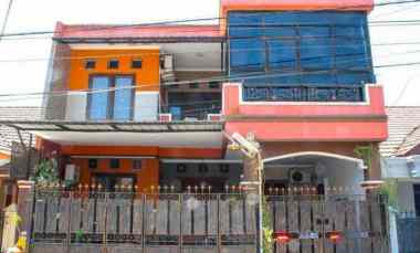 dijual rumah rungkut mapan