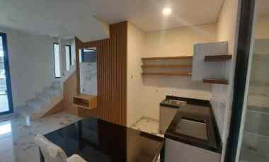 dijual rumah rungkut mapan