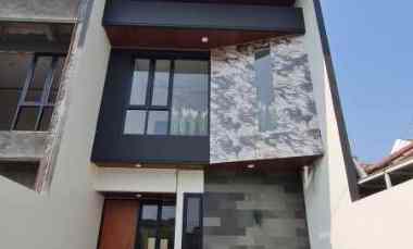 dijual rumah rungkut mapan