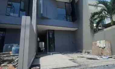 Rumah Super Strategis Rungkut Mapan Tengah dekat Galaxy Mall