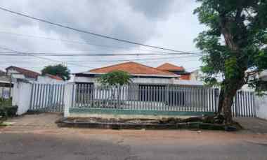 dijual rumah sam ratulangi