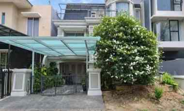 dijual rumah san diego pakuwon city