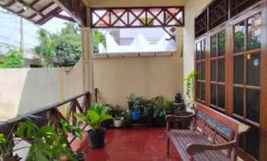 dijual rumah sangat elok pinggie jalan