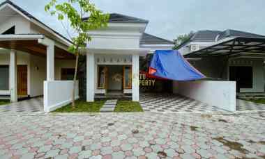 dijual rumah sardonoharjo
