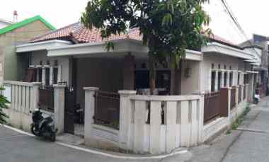 dijual rumah sariawangi