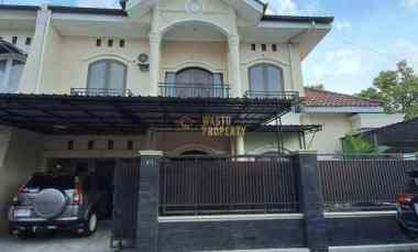 dijual rumah sariharjo