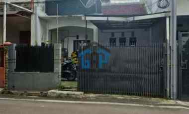 dijual rumah sarijadi