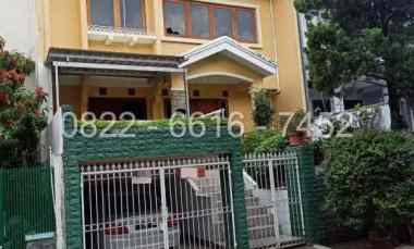 dijual rumah sarijadi bandung