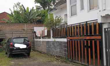 dijual rumah sariwangi