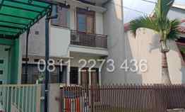 Dijual Rumah 2 Lantai Komp Bukit Sariwangi Row Jalan Besar Nego