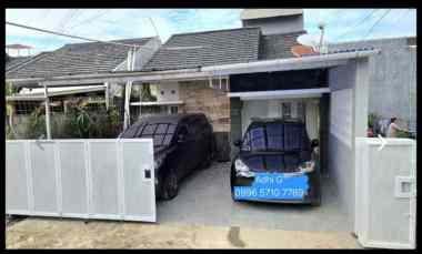 dijual rumah sariwangi