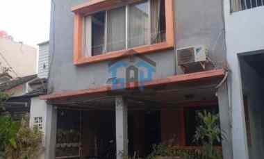 dijual rumah sariwangi