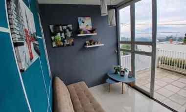 dijual rumah sariwangi cihanjuang